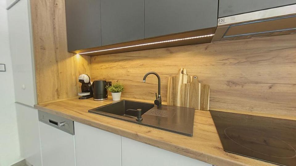 Meszes Apartman Kalocsa Exteriér fotografie